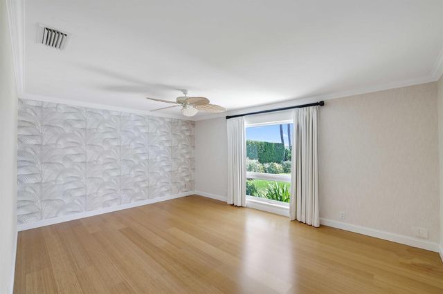 2204 Notre Dame Drive, Lake Worth Beach, FL 33460