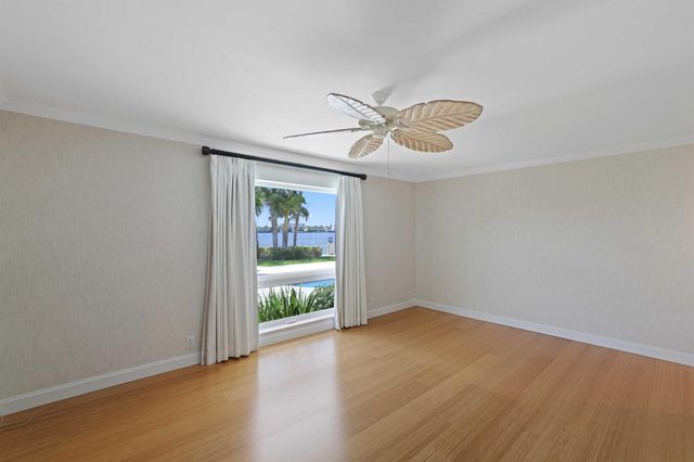 2204 Notre Dame Drive, Lake Worth Beach, FL 33460