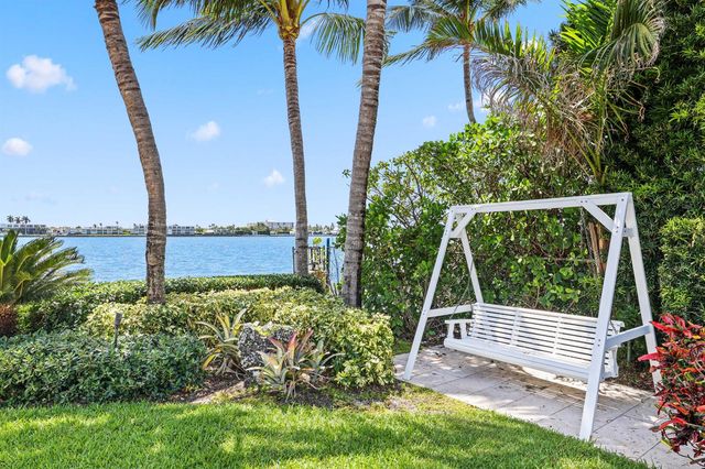 2204 Notre Dame Drive, Lake Worth Beach, FL 33460