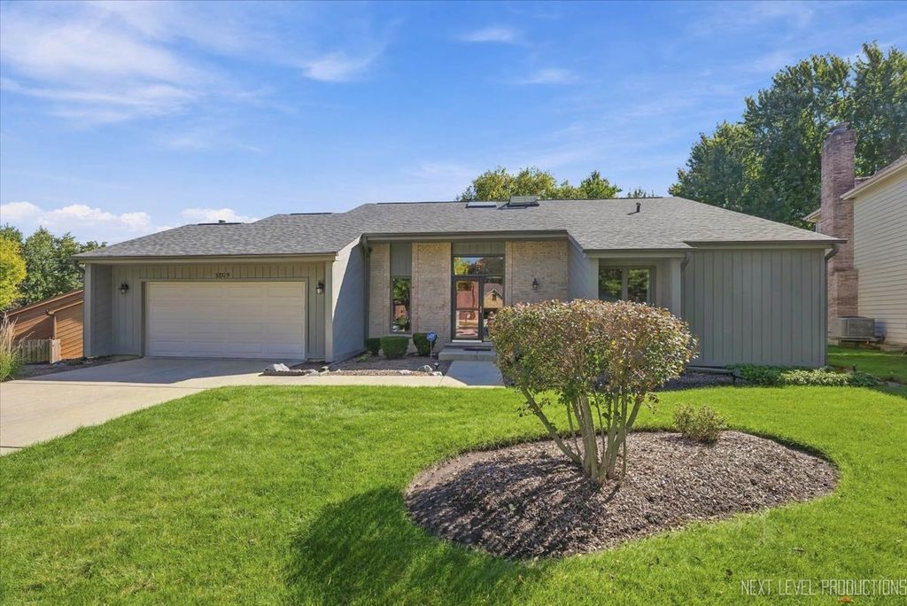 3809 Hagen Court, Woodridge, IL 60517 — exterior