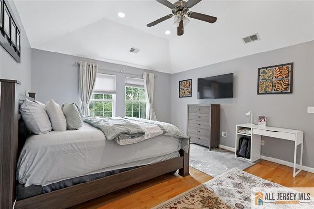 32 Franklin Street, Piscataway, NJ 08854