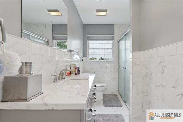 32 Franklin Street, Piscataway, NJ 08854