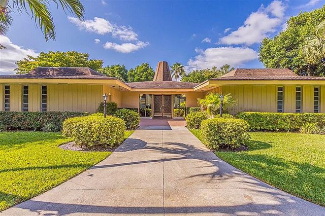 3431 NW 50th Ave 106, Lauderdale Lakes, FL 33319