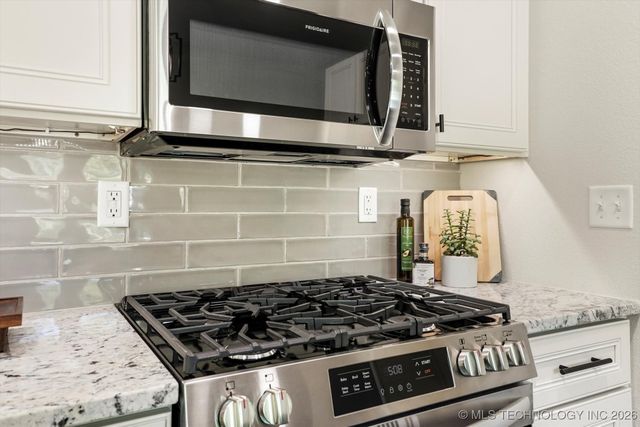 339 W Hickory Street, Coweta, OK 74429