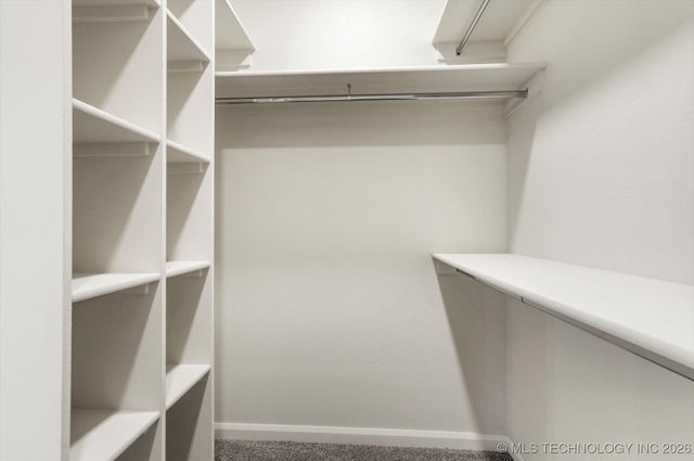 339 W Hickory Street, Coweta, OK 74429