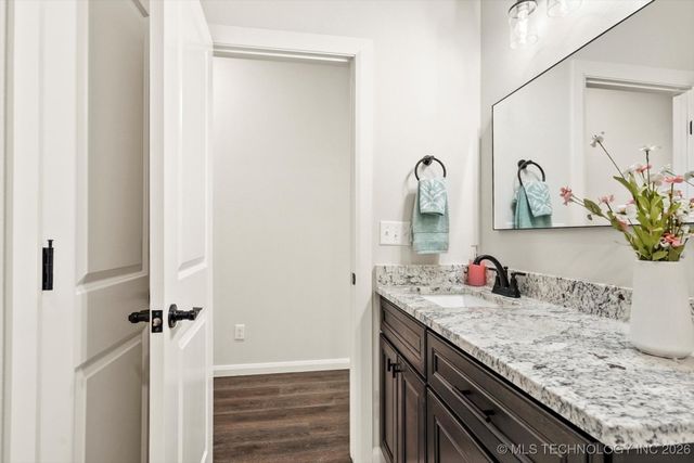 339 W Hickory Street, Coweta, OK 74429