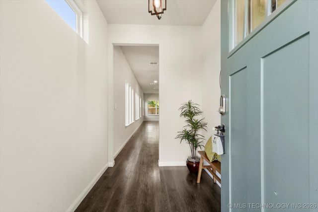 339 W Hickory Street, Coweta, OK 74429