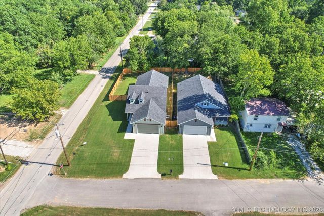 339 W Hickory Street, Coweta, OK 74429