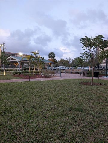 1000 E Saint Charles Place 519, Pembroke Pines, FL 33026