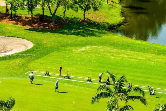 1000 E Saint Charles Place 519, Pembroke Pines, FL 33026