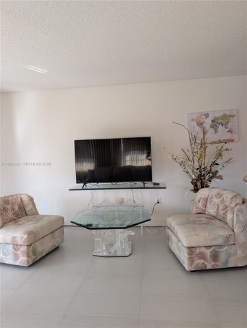 1000 E Saint Charles Place 519, Pembroke Pines, FL 33026