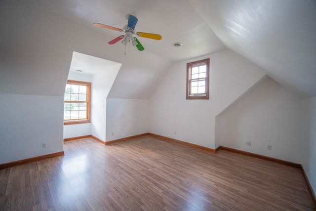 13376 Hawthorne Court, Demotte, IN 46310