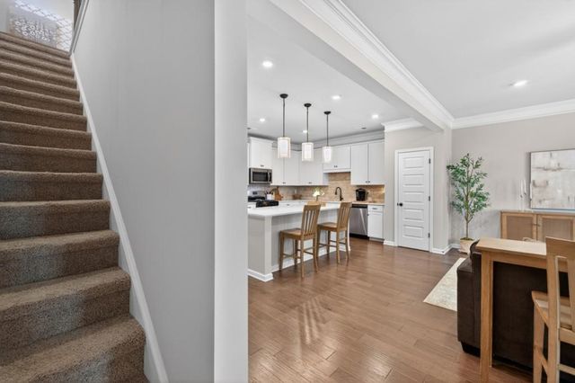 2113 Buford Town Drive, Buford, GA 30518