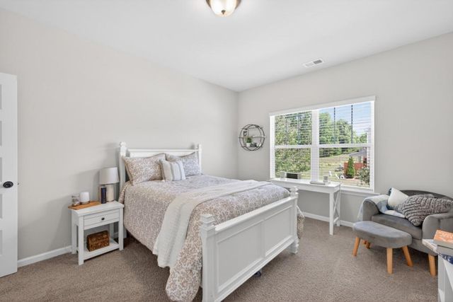2113 Buford Town Drive, Buford, GA 30518