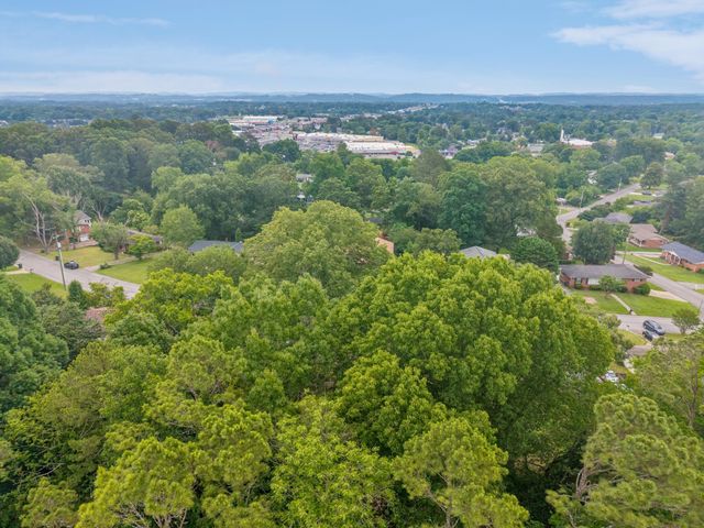 171 Diane Lane, Fort Oglethorpe, GA 30742