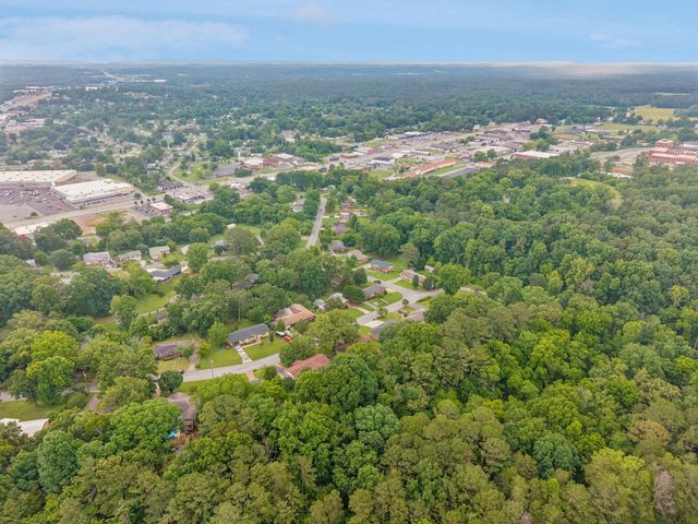 171 Diane Lane, Fort Oglethorpe, GA 30742