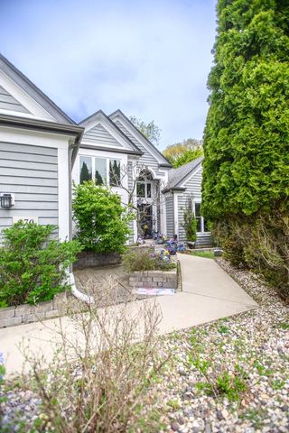 370 Smythe DRIVE, Williams Bay, WI 53191