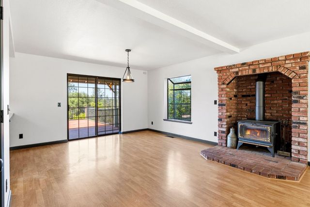 4620 Dry Creek, Rescue, CA 95672