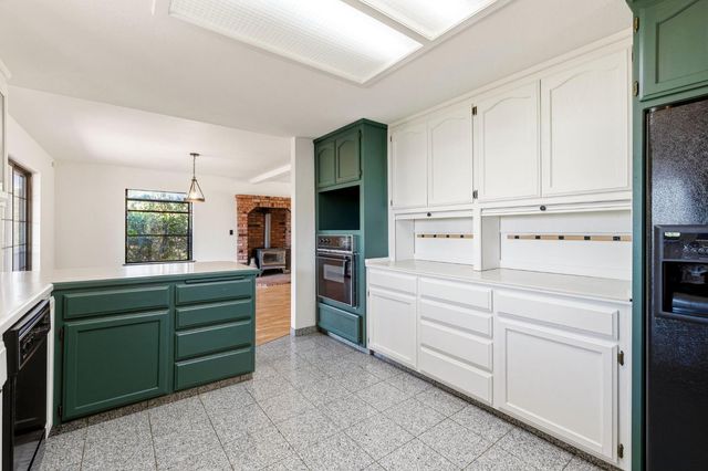 4620 Dry Creek, Rescue, CA 95672