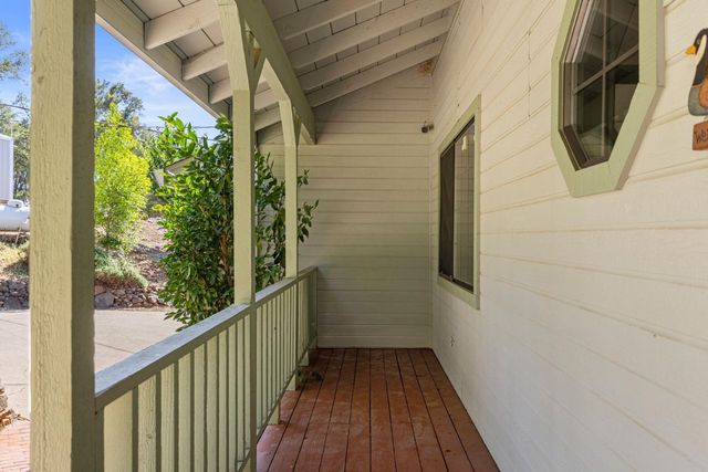 4620 Dry Creek, Rescue, CA 95672