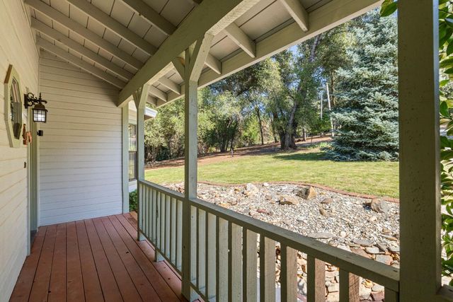 4620 Dry Creek, Rescue, CA 95672