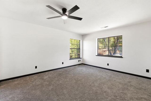 4620 Dry Creek, Rescue, CA 95672
