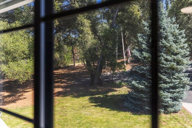 4620 Dry Creek, Rescue, CA 95672