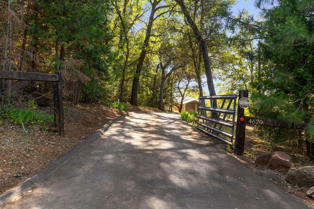 4620 Dry Creek, Rescue, CA 95672