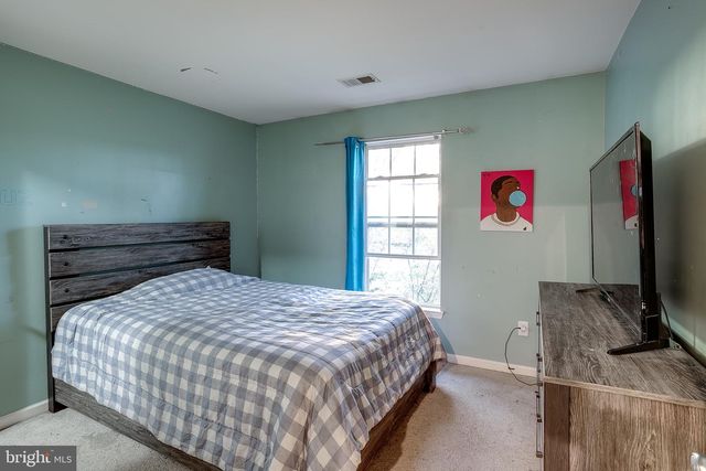 8 PEPPERMINT DR, Lumberton, NJ 08048