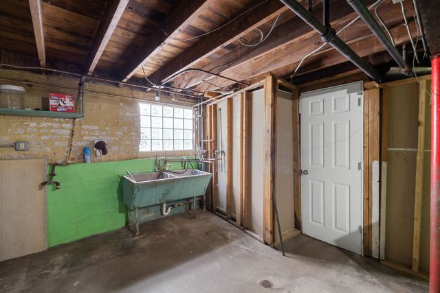 429 E 89th Street, Chicago, IL 60619