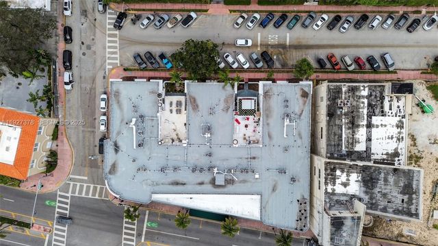 1216 Washington AVE, Miami Beach, FL 33139