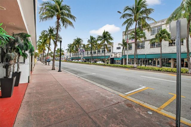 1216 Washington AVE, Miami Beach, FL 33139