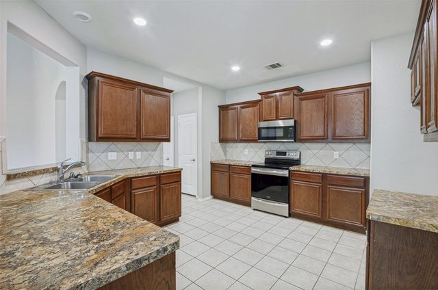 209 Riverdell Court, Lancaster, TX 75146