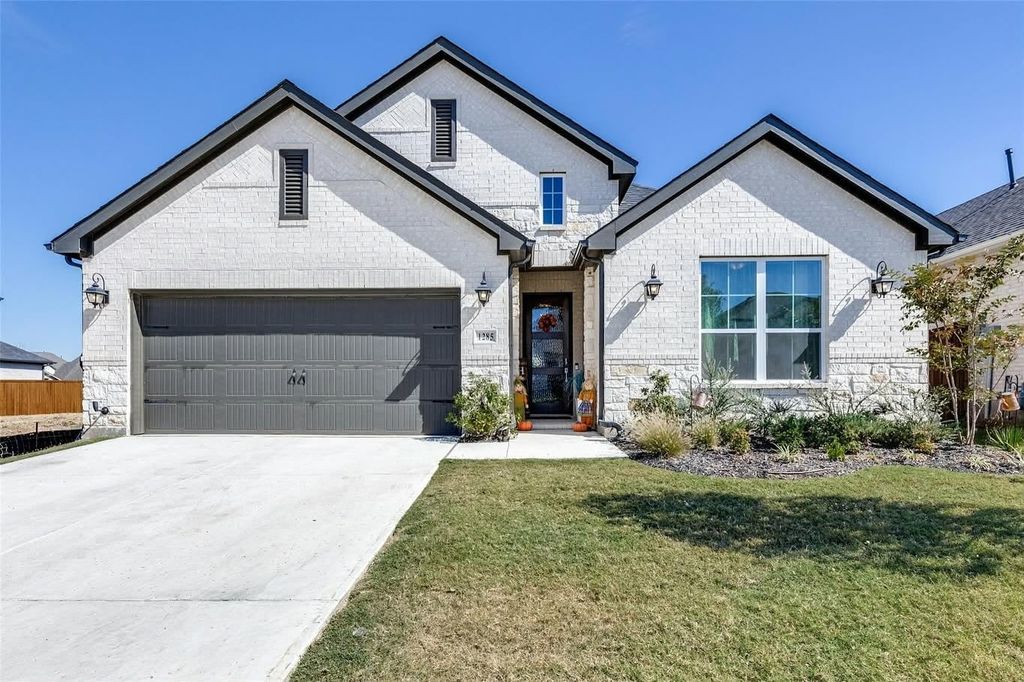 1285 Saffron Street, Haslet, TX 76052