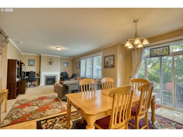 35140 ROBERTS Ln, St Helens, OR 97051