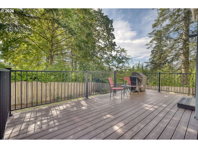 35140 ROBERTS Ln, St Helens, OR 97051