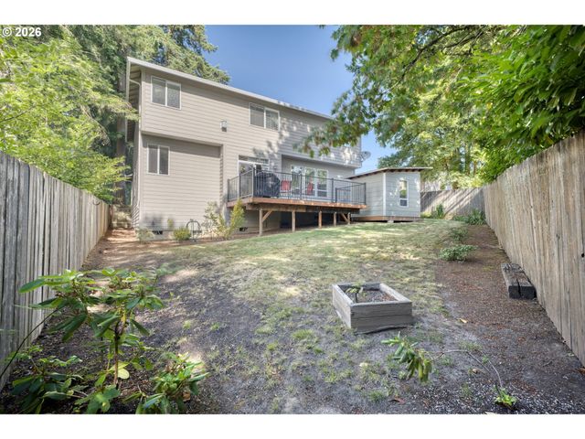 35140 ROBERTS Ln, St Helens, OR 97051