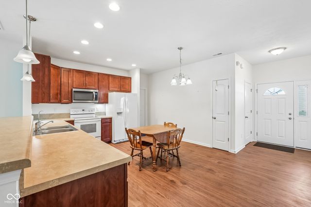 203 Rocky Road, Greenfield, IN 46140