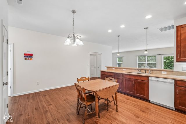 203 Rocky Road, Greenfield, IN 46140