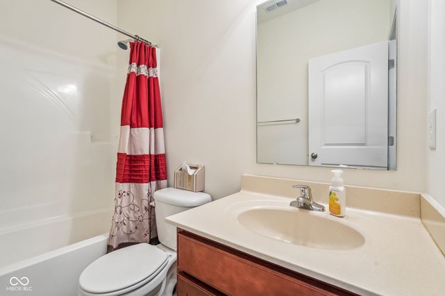 203 Rocky Road, Greenfield, IN 46140