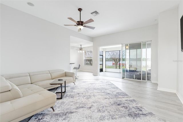 3804 BAYSHORE CIRCLE, Tavares, FL 32778