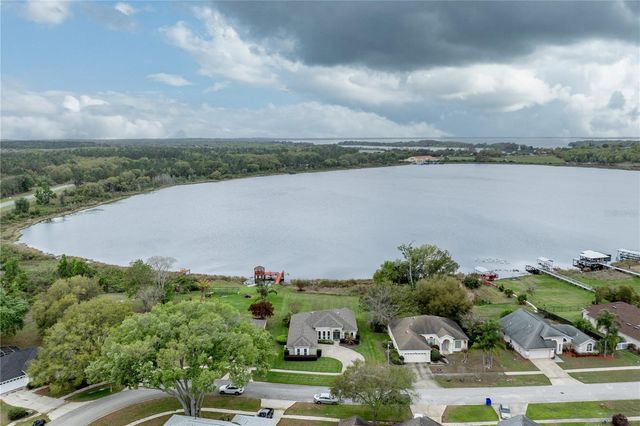 3804 BAYSHORE CIRCLE, Tavares, FL 32778