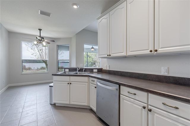 3804 BAYSHORE CIRCLE, Tavares, FL 32778