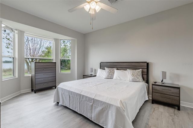 3804 BAYSHORE CIRCLE, Tavares, FL 32778