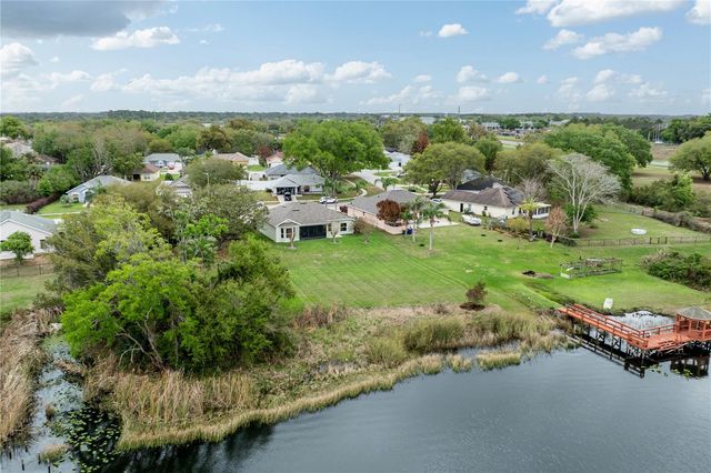 3804 BAYSHORE CIRCLE, Tavares, FL 32778