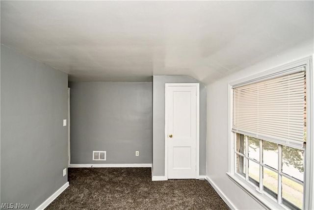 1699 Sunset Avenue, Akron, OH 44301