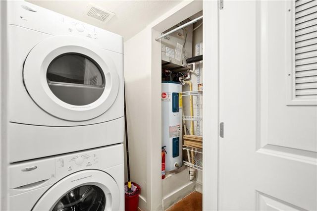 1807 Poquito ST 38, Austin, TX 78702