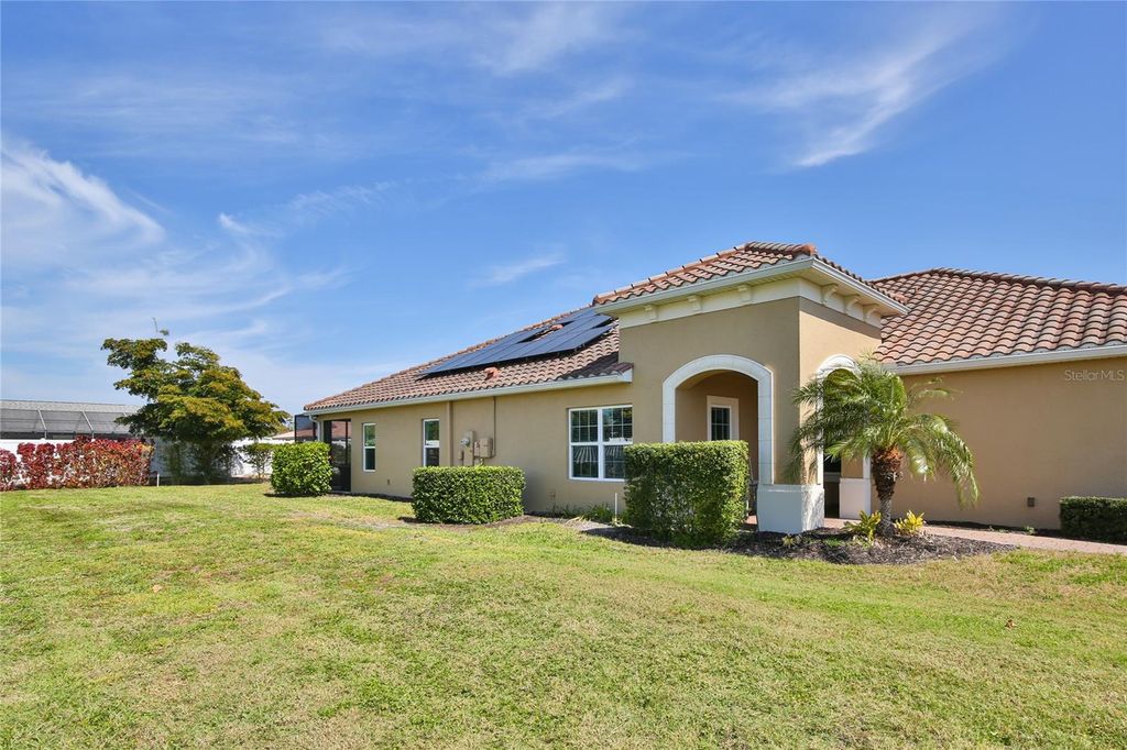 Image 19 of property listing at 7016 PLAYA BELLA DRIVE, Bradenton, FL 34209