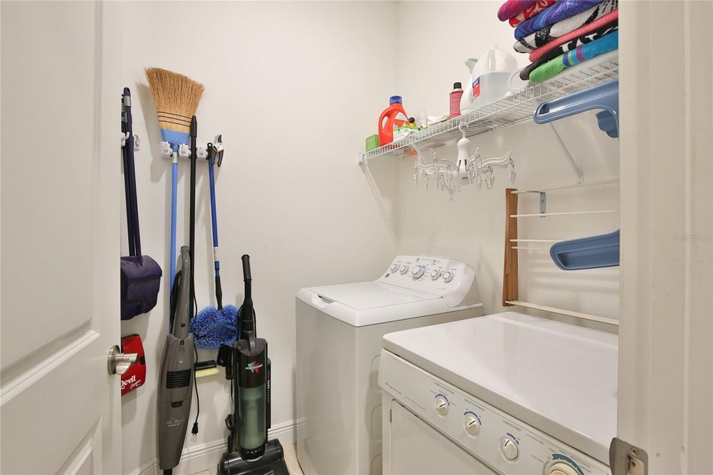 Image 29 of property listing at 7016 PLAYA BELLA DRIVE, Bradenton, FL 34209