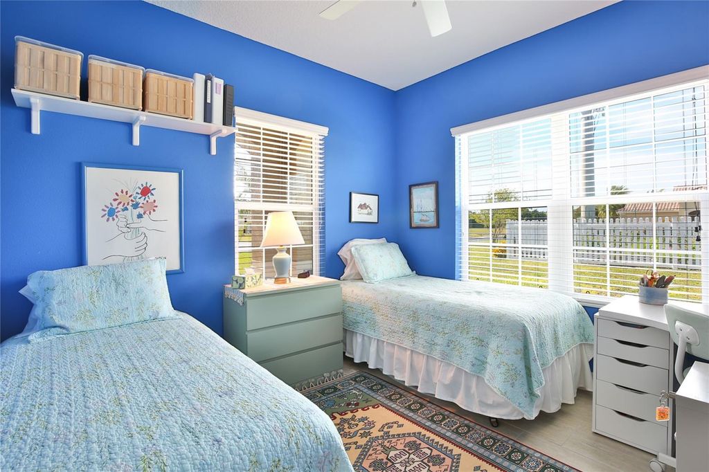 Image 32 of property listing at 7016 PLAYA BELLA DRIVE, Bradenton, FL 34209